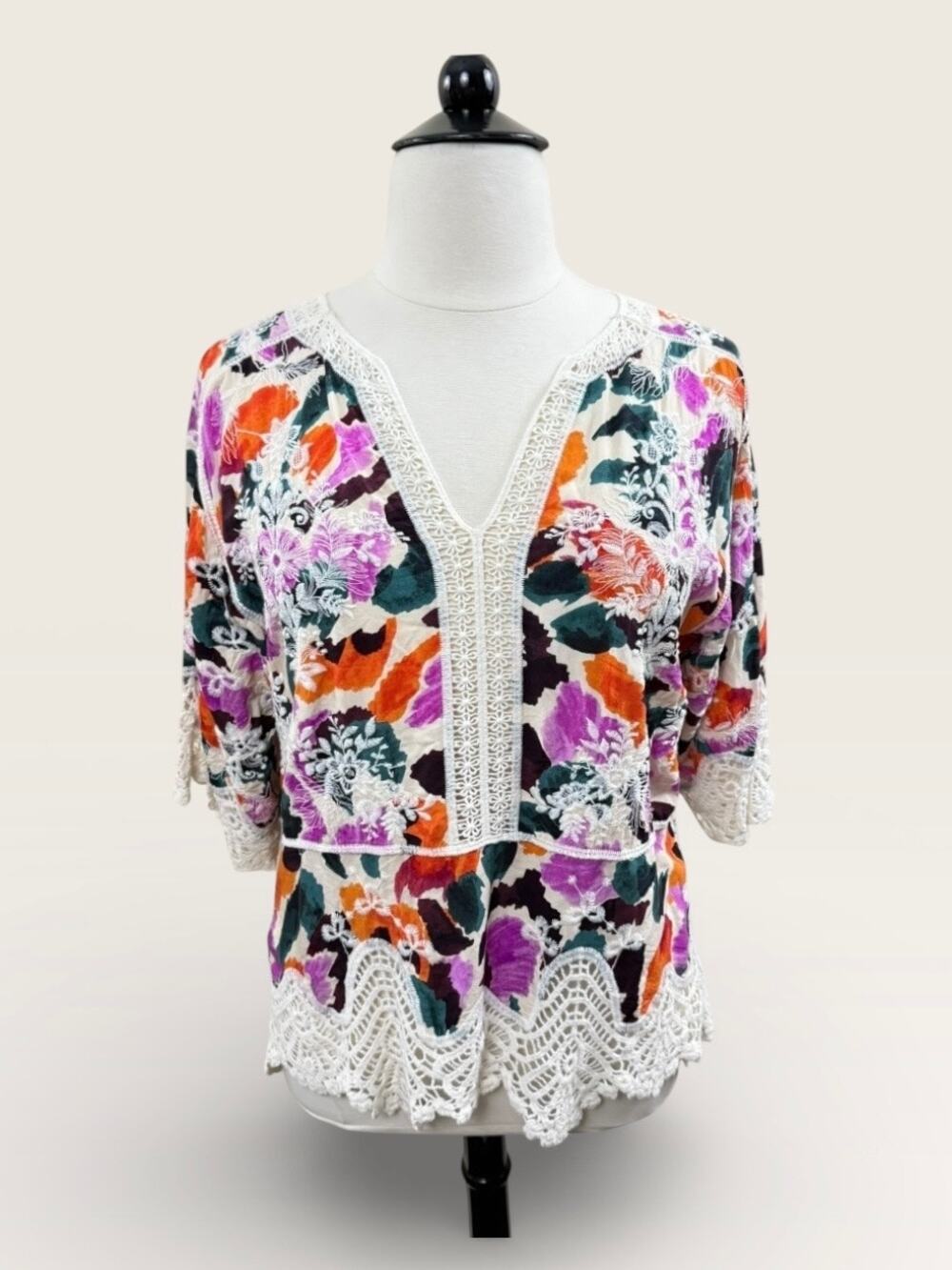 Democracy 3/4 Sleeve, V-Notch, Peplum Floral Top with Crochet Detail, Size L